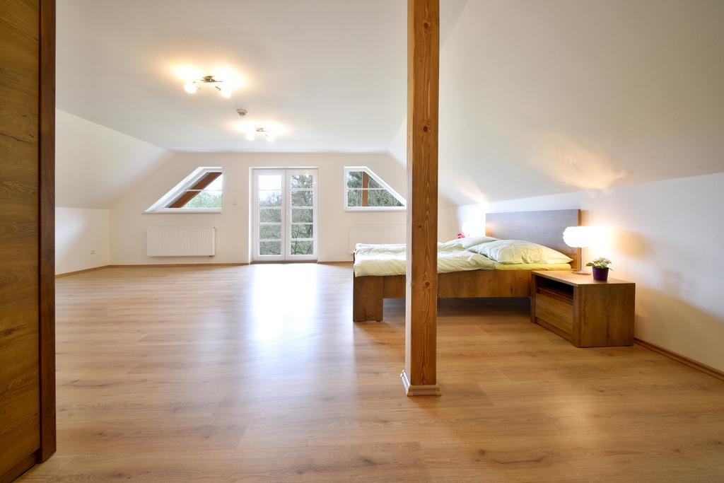 Holiday Home Turovec Табор Экстерьер фото